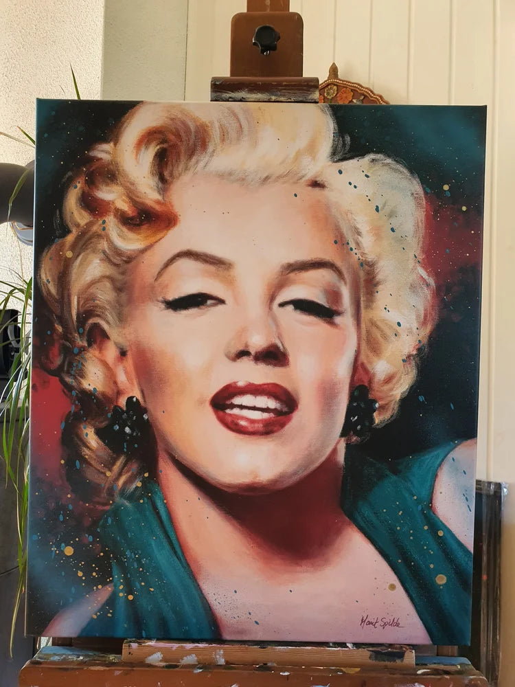 Marilyn Monroe. Hand embellished canvas print., 50x60 cm.